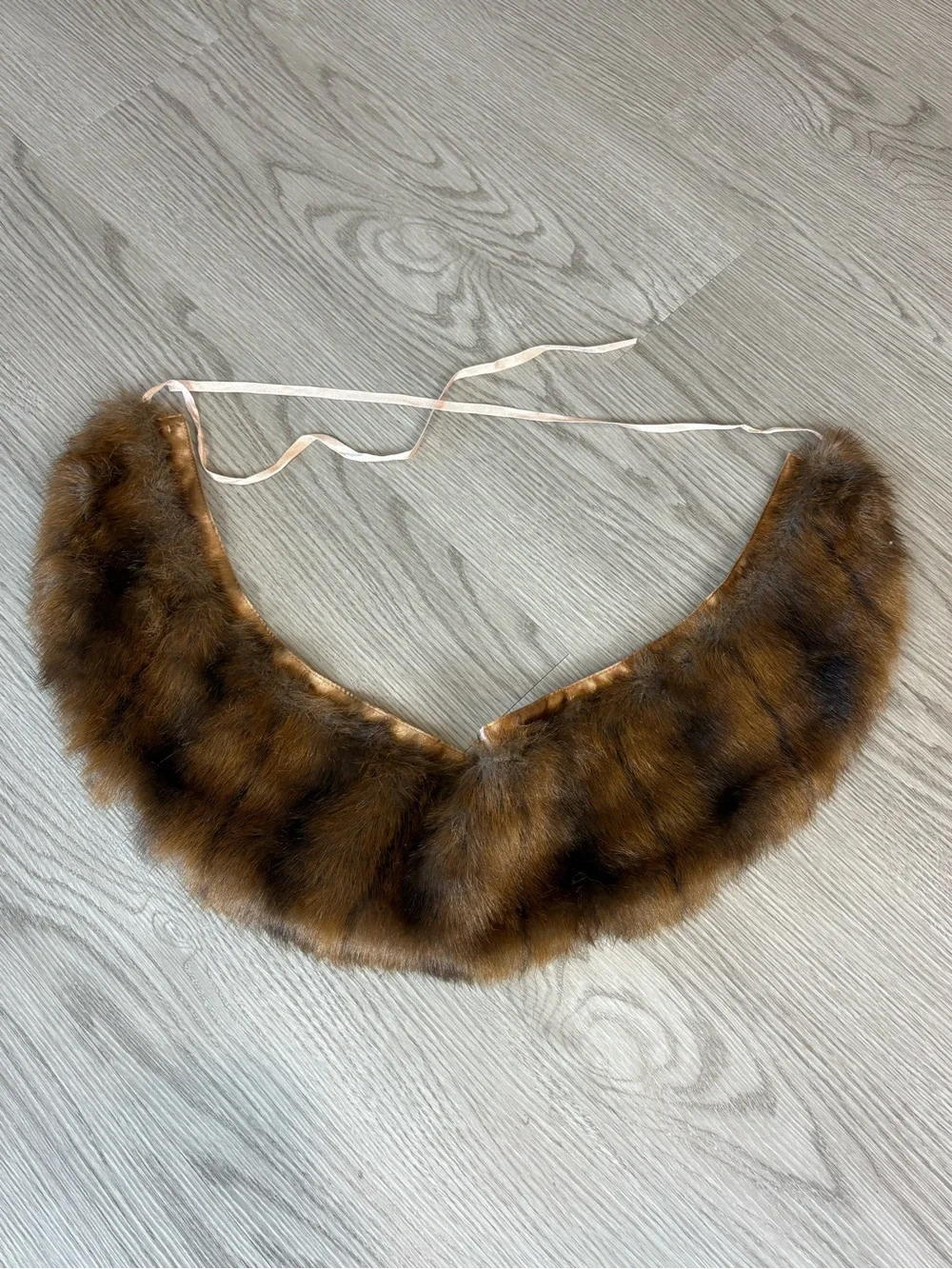 MaxMara Brown Fur Collar with Tie